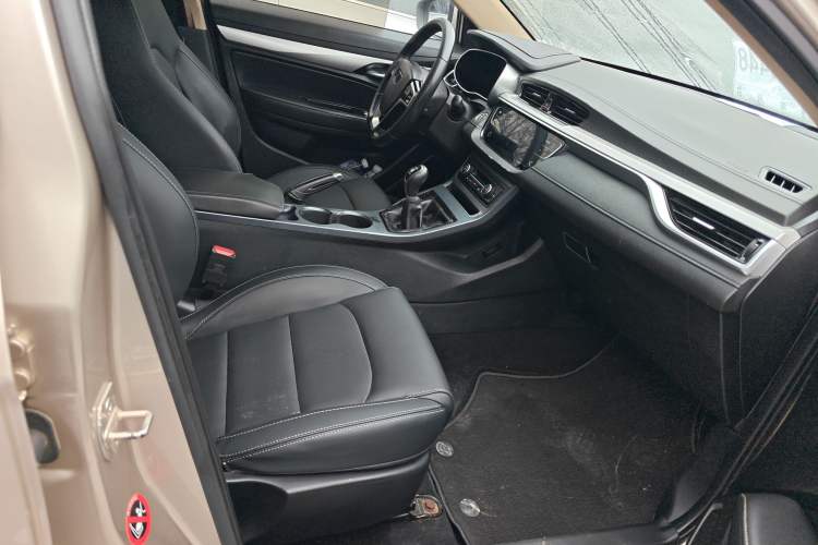 Used Geely Auto Emgrand 2018 1.5L Manual Upward Connect Edition
