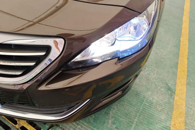 Used Peugeot 408 2014 1.8L Automatic Luxury Edition Left Front Headlight