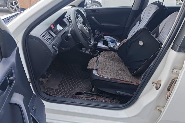 Used Volkswagen Santana 2021 1.5L Manual Fashion Edition Left Front Seat