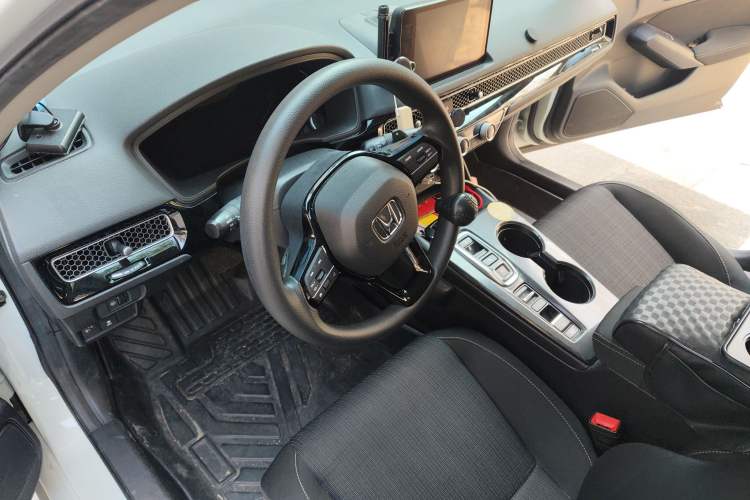 Used Honda Civic 2023 2.0L eHEV Pioneer Edition