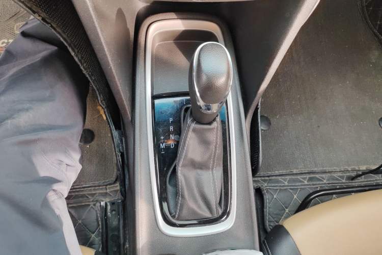 Used Chevrolet Monza 2021 320 Automatic Enjoyment Sunroof Edition