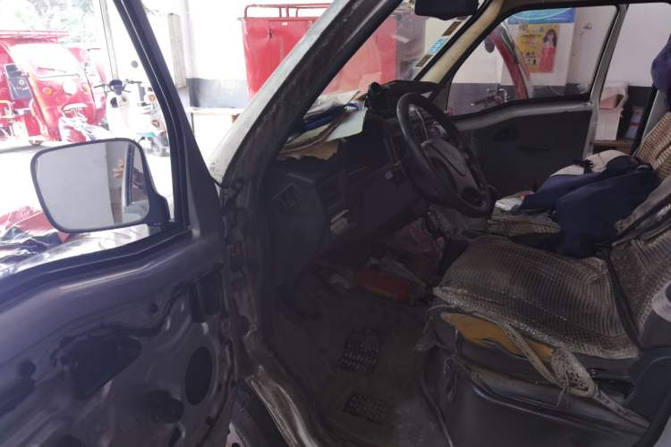 Used Wuling Zhiguang 2015 1.2L Practical LS-I Model Driver Seat