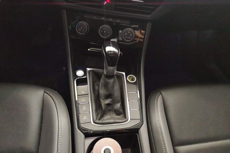 Used Volkswagen Sagitar 2021 200TSI DSG Excellence Edition
