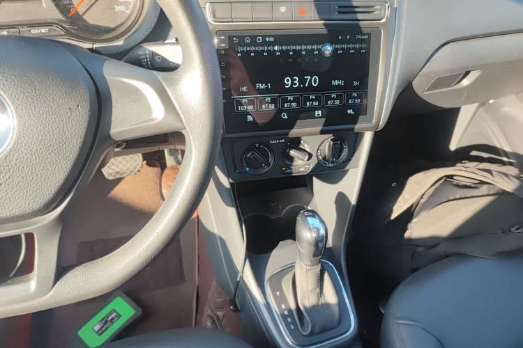 Used Volkswagen Polo 2016 1.4L Automatic Trendy Model