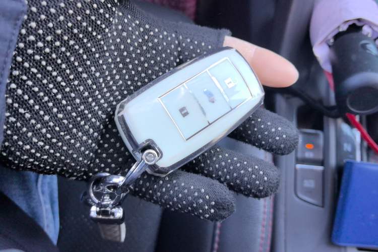 Used CHANGAN CS75 2016 1.8T Automatic Elite Model China V Standard
