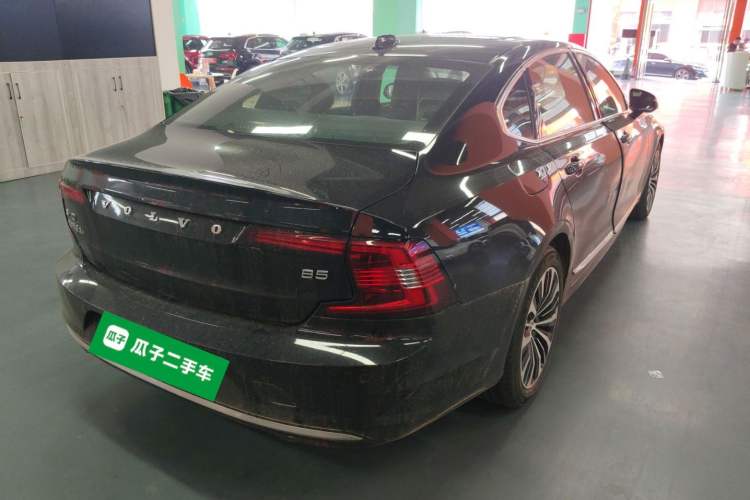 Used Volvo S90 2024 B5 Zhiyi Luxury Edition
