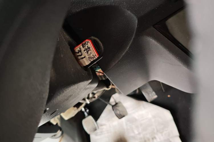 Used Jinbei Hiace X30 2020 1.5L Van Super-Enjoyment Model China VI Standard SWC15M
