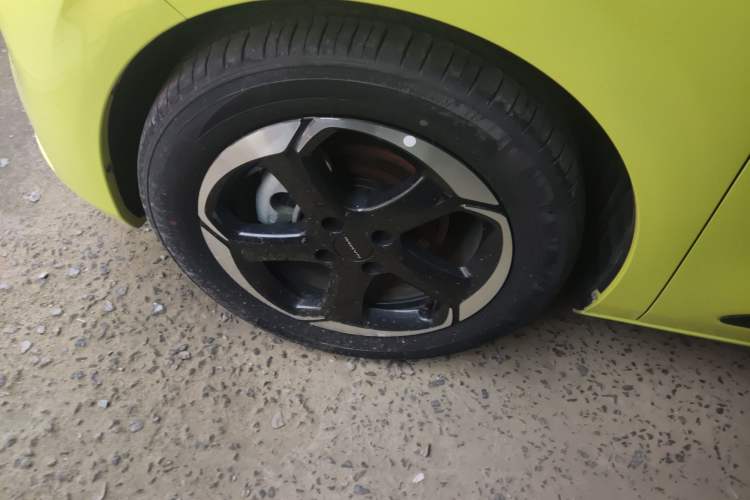 Used Dongfeng NAMMI 01 2024 430 Plus Smart+ Exterior 4