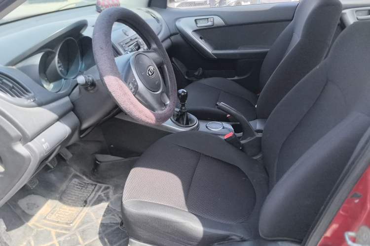 Used Kia Forte 2011 1.6L MT GL
