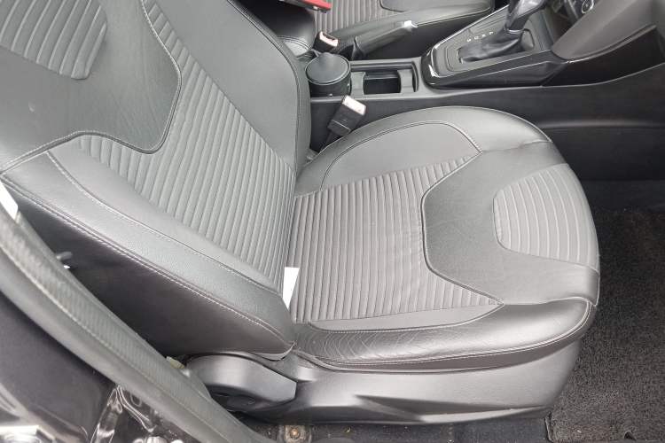 Used Ford Focus 2015 Sedan 1.6L Automatic Trend Model