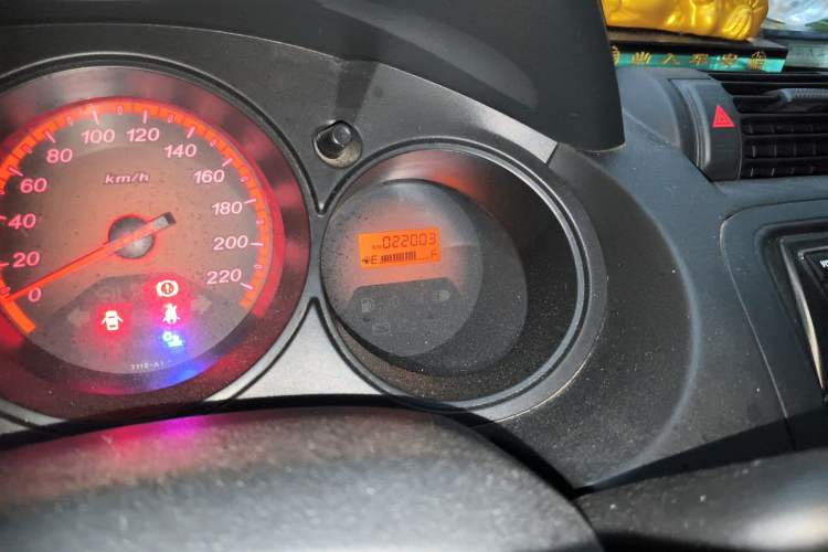 Used Everus S1 2014 1.3L Manual Comfort Edition