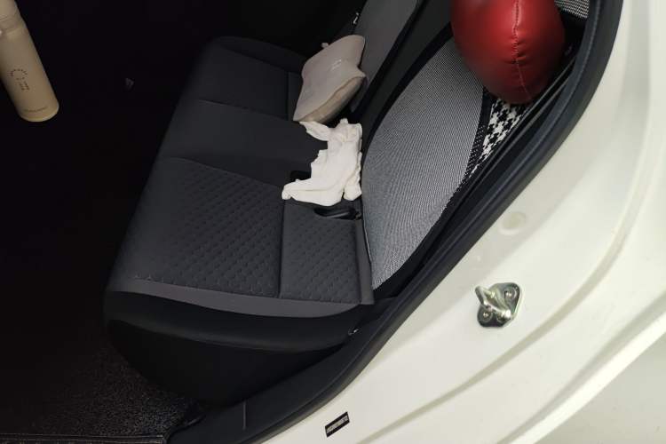 Used Honda Fit 2021 1.5L CVT Trendy Edition Left Rear Seat