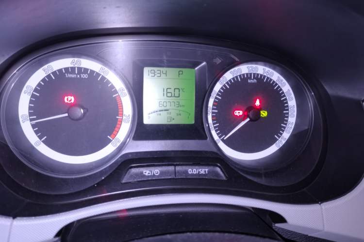 Used Skoda Fabia 2017 1.4L Automatic Car Enjoy Edition