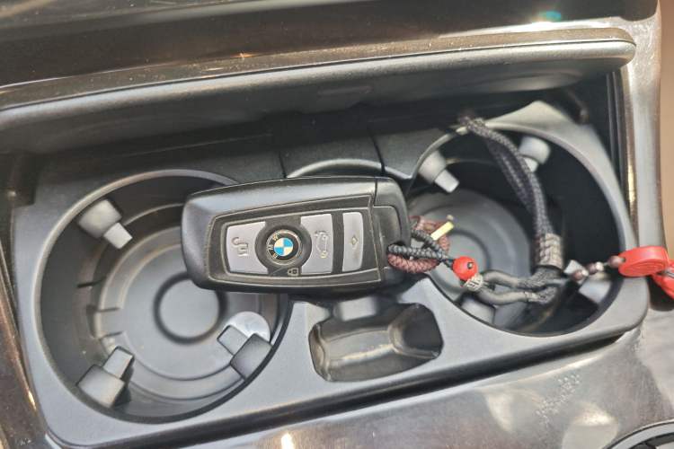 Used BMW 5 Series 2012 523Li Luxury Model Vehicle Key