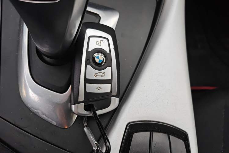 Used BMW 1 Series 2012 116i Leading Model Vehicle Key