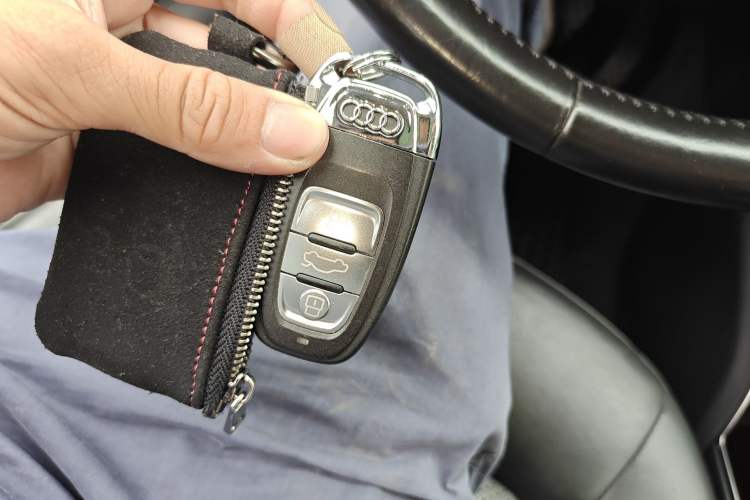 Used Audi A6L 2014 30 FSI Comfort Model Vehicle Key