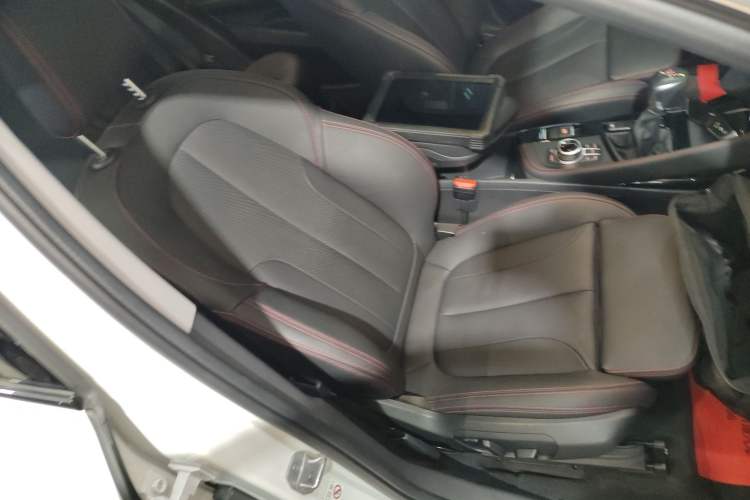 Used BMW X1 2018 xDrive20Li Luxury Edition