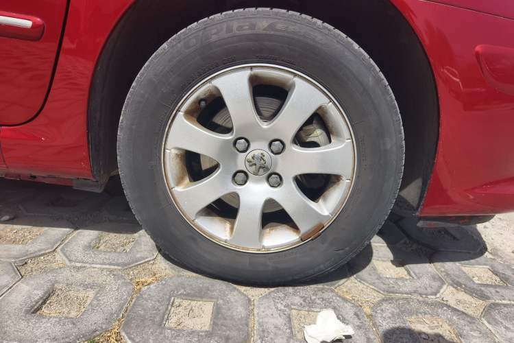 Used Peugeot 307 2012 Hatchback 1.6L Manual Comfort Edition
