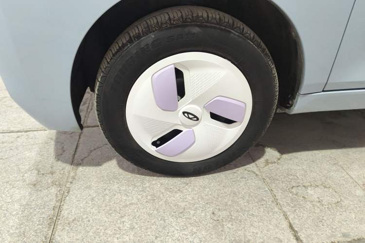 Used Chery QQ Ice Cream 2022 120km Conical Shape Lithium Iron Phosphate