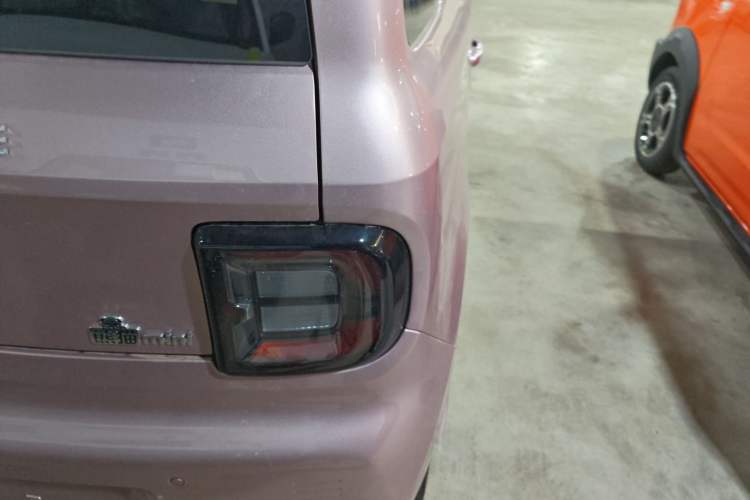 Used Geely Galaxy Panda 2024 Panda Mini 200km Endurance Bear