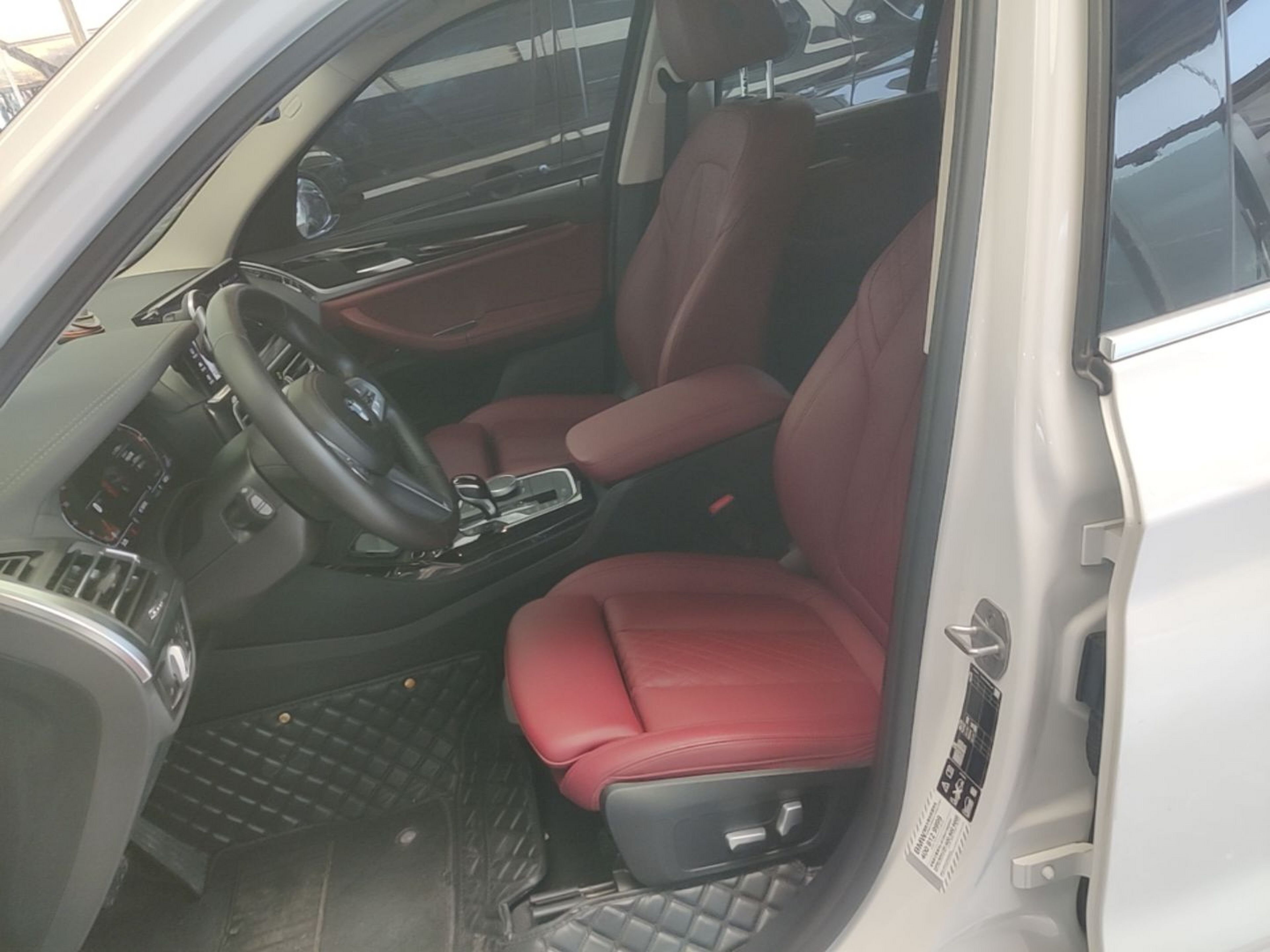 Avant de la voiture