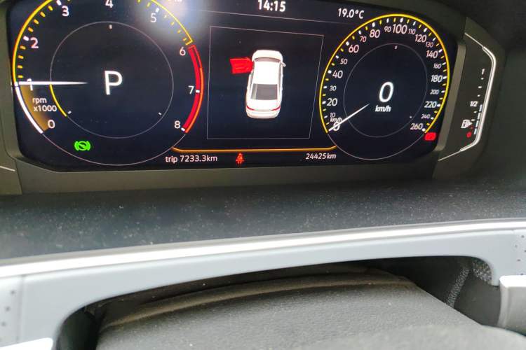 Used Volkswagen Lavida 2023 1.5L Automatic 5 Million Edition Odometer Close Up