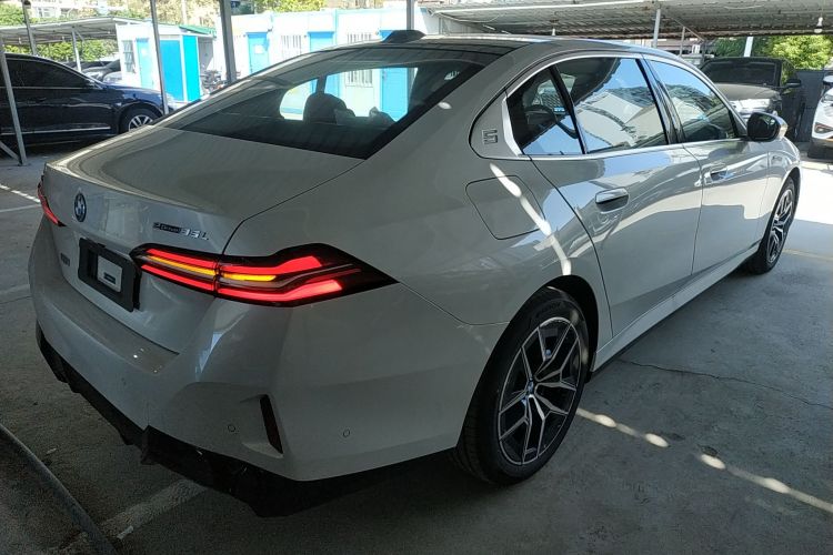 Used BMW i5 2025 eDrive 35L M Sport Package