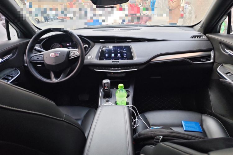 Used Cadillac XT4 2018 28T Two-Wheel Drive Leading Version
