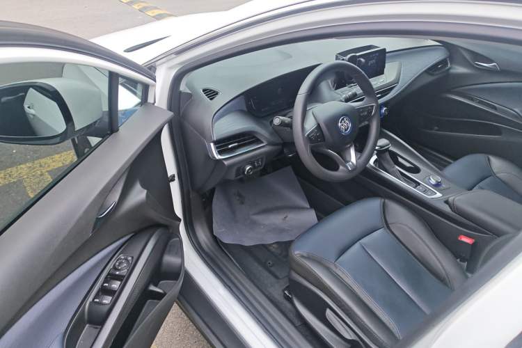 Used Buick Velite 6 2022 Connected & Shared PLUS Driver Seat