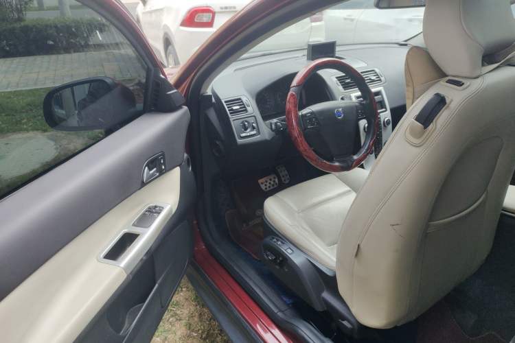 Used Volvo C30 2011 2.0 Zhiya Edition
