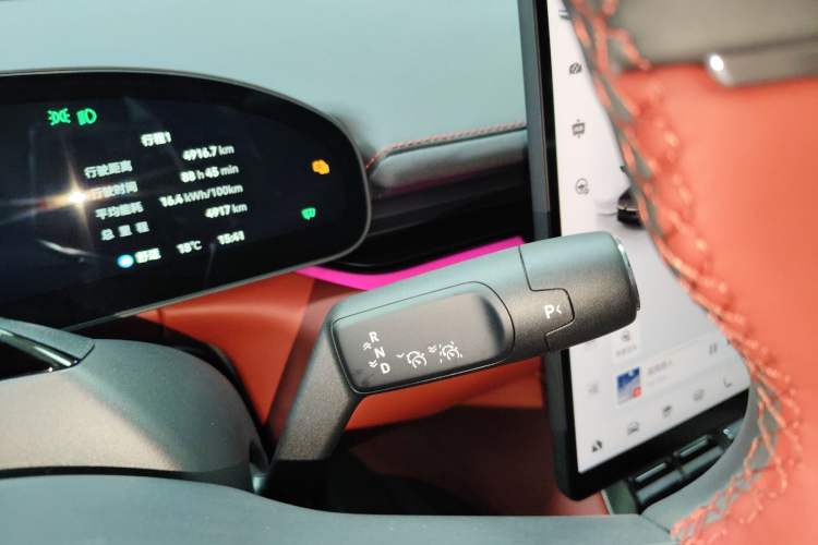 Used Zeekr 007GT 2025 Rear-Drive Intelligent Driving Version 75 kWh Gear Lever