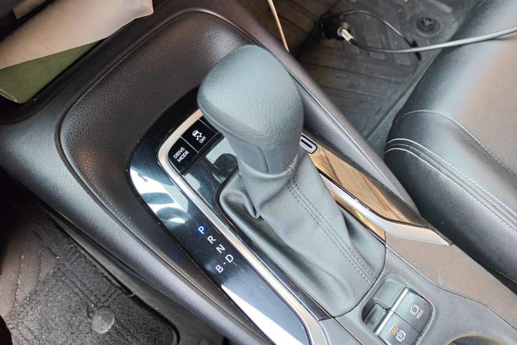 Used Toyota Levin 2022 Dual-Engine 1.8H E-CVT Luxury Edition
