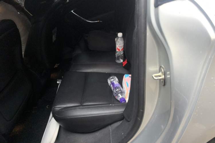 Used Citroen C5 2011 2.3L Automatic Zunyu Version Left Rear Seat