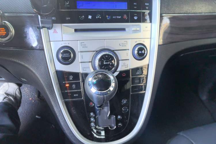 Used Luxgen Great 7 MPV 2016 2.0T Luxury Model
