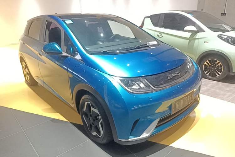 Used BYD Dolphin 2021 405 km Fashion Edition
