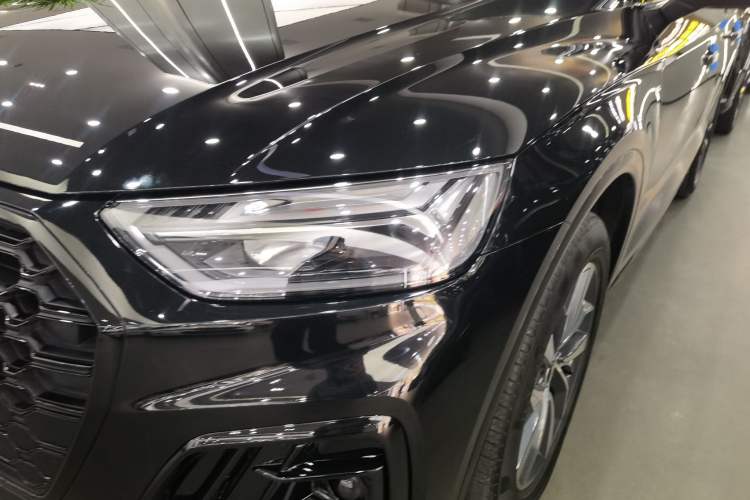 Used Audi Q5L 2023 40T Luxury Dynamic Model
