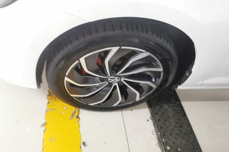 Used Volkswagen Golf 2020 200TSI DSG Comfortable and Ambitious Edition
