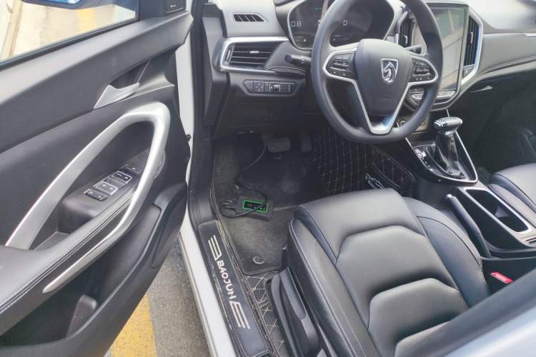 Used Baojun 530 2020 1.5T CVT Luxury Connected Version 6 Seats
