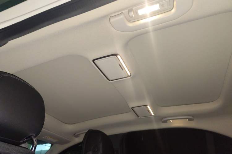 Used Mercedes-Benz C-Class 2021 C 200 L Fashion Model