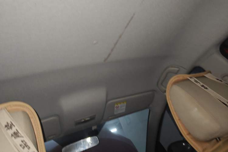 Used Mazda 2 2012 Hatchback Xuan Dong 1.3L Automatic Standard Edition