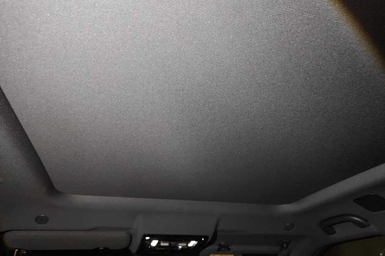 Used Formula Leopard 5 2023 Navigator Edition