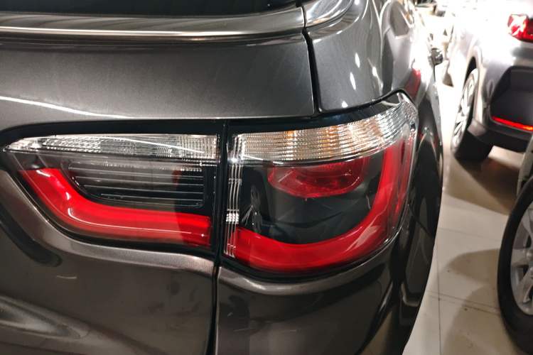 Used Jeep Compass 2017 200T Automatic Prestige Edition
