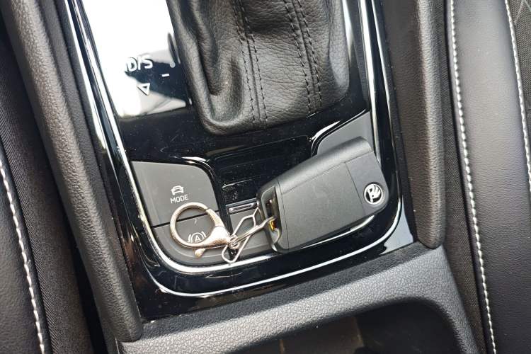 Used Skoda Karoq 2020 TSI280 Luxury Smart Edition China VI Standard