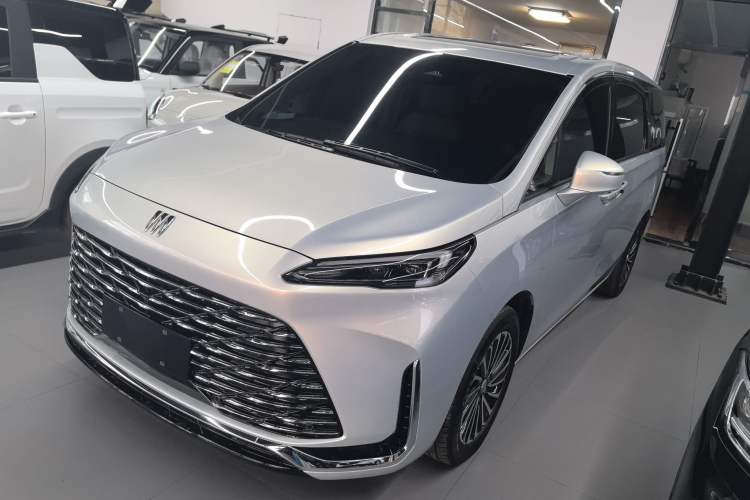 Used Buick GL8 New Energy 2025 Lu Shang Smart Enjoyment Edition 7-Seater