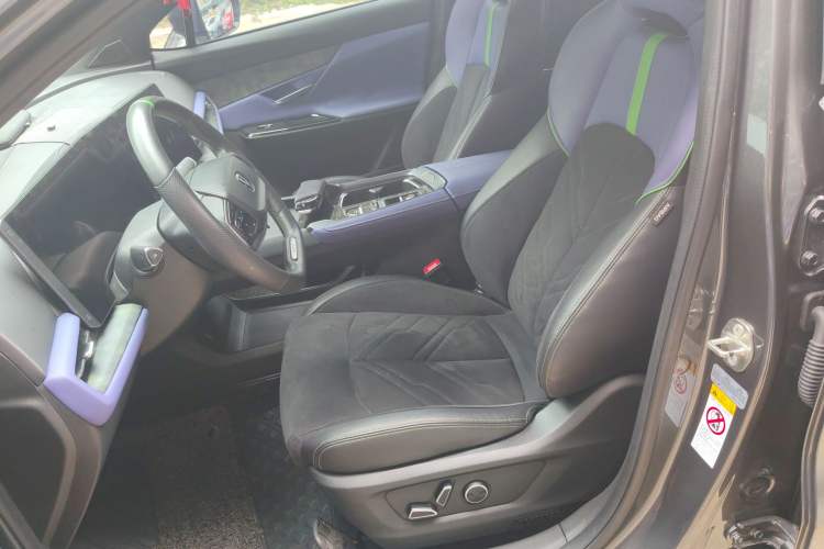 Used CHANGAN UNI-T 2023 2nd Generation 1.5T Sport Edition Flagship Version Left Front Seat