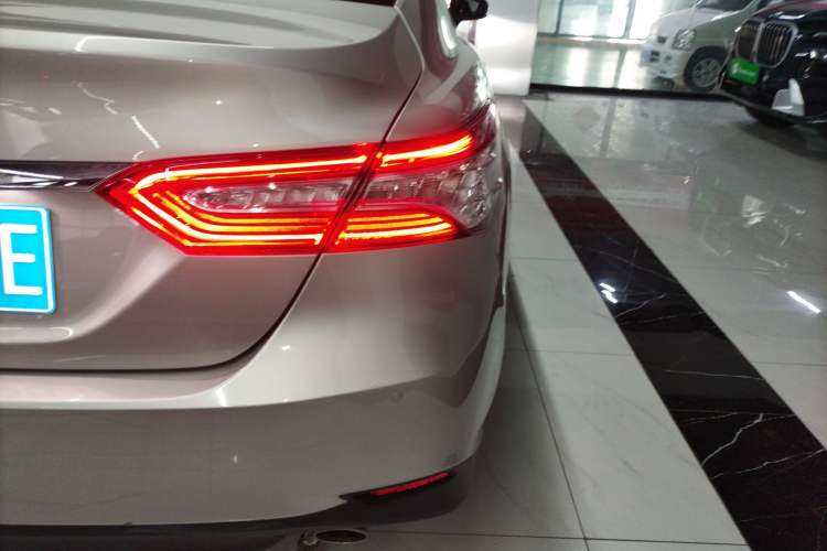 Used Toyota Camry 2019 2.0G Luxury Edition China VI Standard
