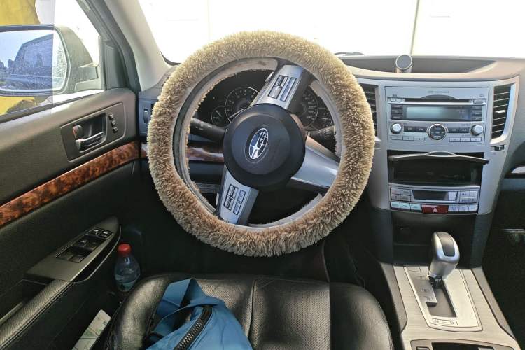 Used Subaru Outback 2010 2.5i Luxury Edition