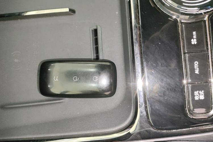 Used Geely Galaxy 8 2025 130km EM-P Starship Edition Vehicle Key