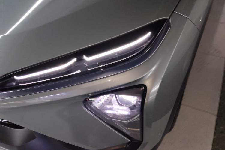 Used Nio EC6 2022 100kWh Performance Version Left Front Headlight