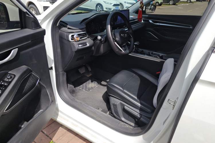 Used Geely Auto Emgrand 2023 4th Generation Champion Edition 1.5L CVT Prestige Model